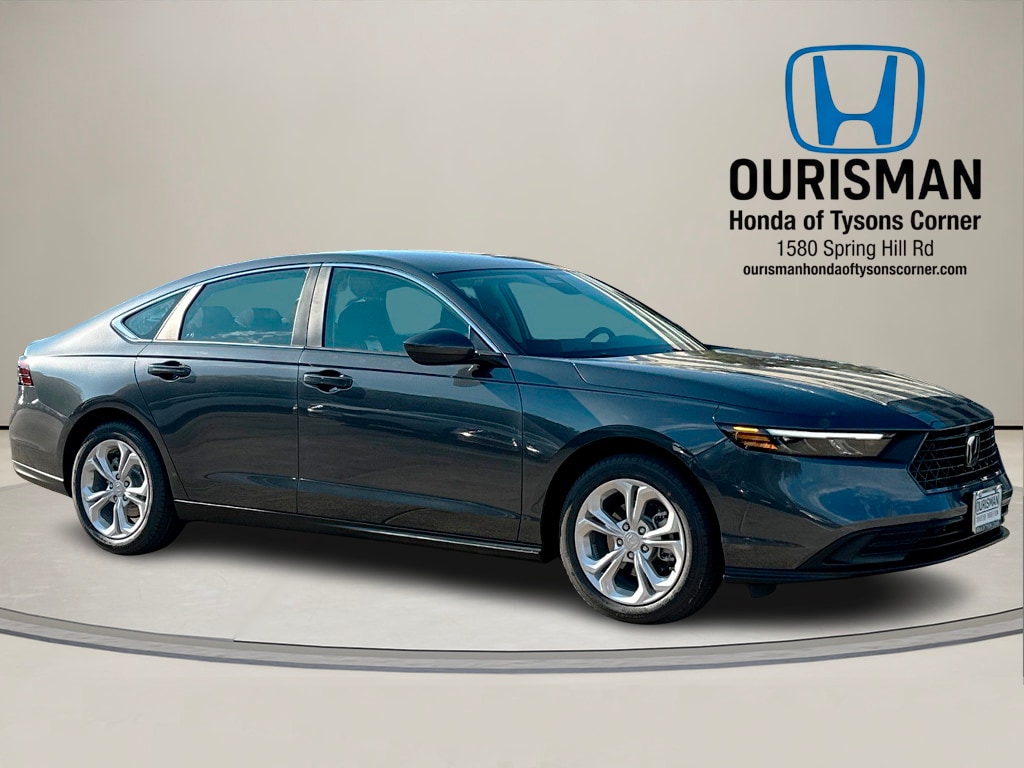 2025 Honda Accord LX's photo