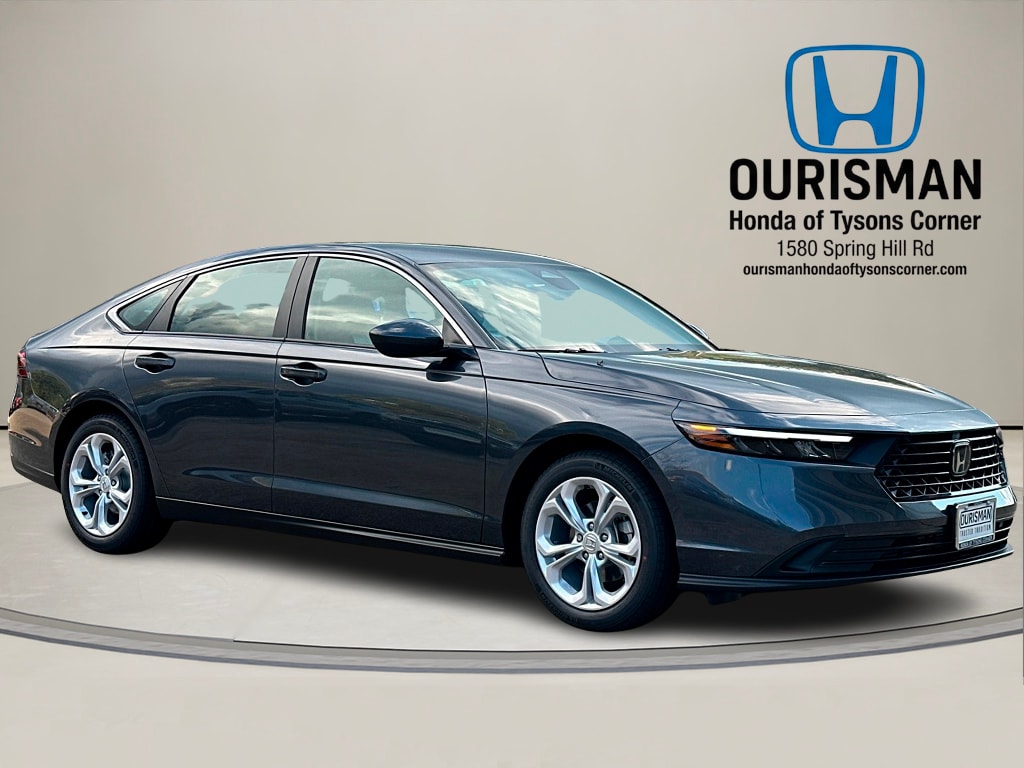 2025 Honda Accord LX's photo