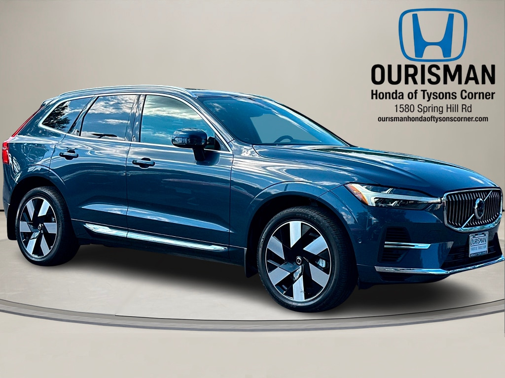Used 2023 Volvo XC60 Recharge Plug-In Hybrid T8 Plus Bright Theme SUV