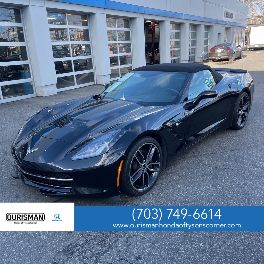 2017 Chevrolet Corvette 1LT's photo