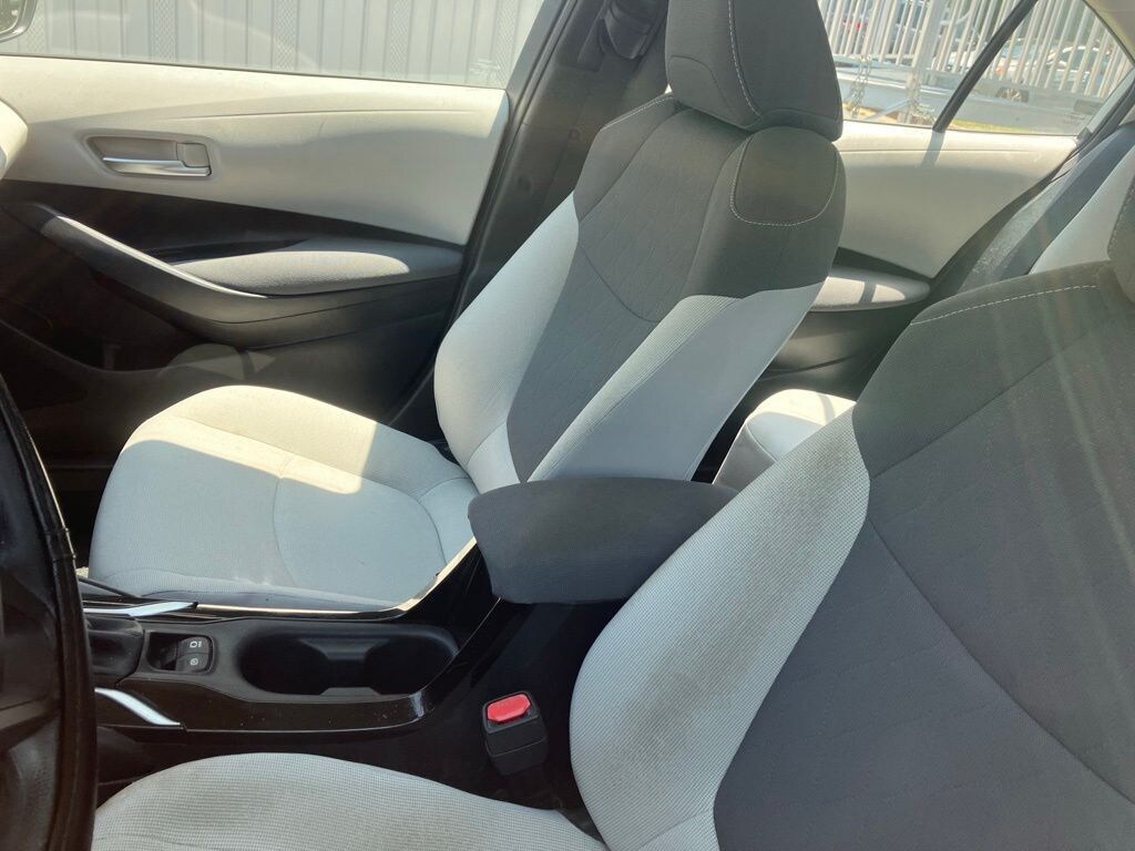 Used 2020 Toyota Corolla LE Sedan