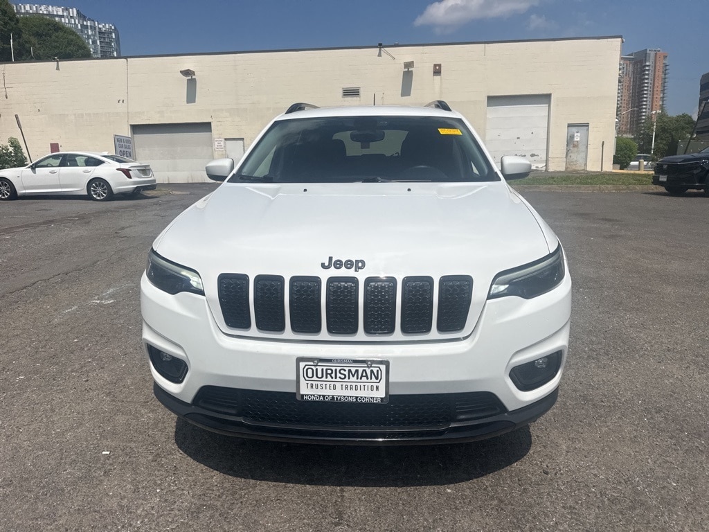 Used 2019 Jeep Cherokee Altitude with VIN 1C4PJMLB8KD292511 for sale in Tysons, VA
