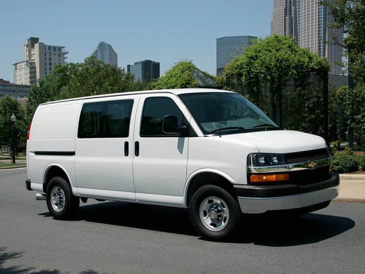 2012 Chevrolet Express LS's photo