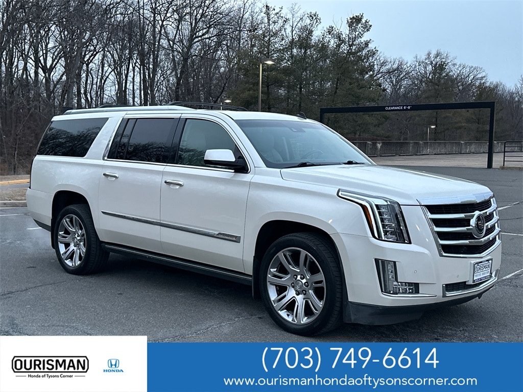 2015 Cadillac Escalade ESV Premium's photo