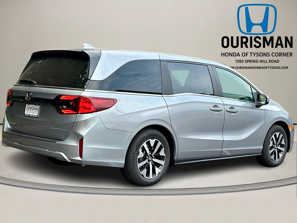 2026 Honda Odyssey EX-L photo 3