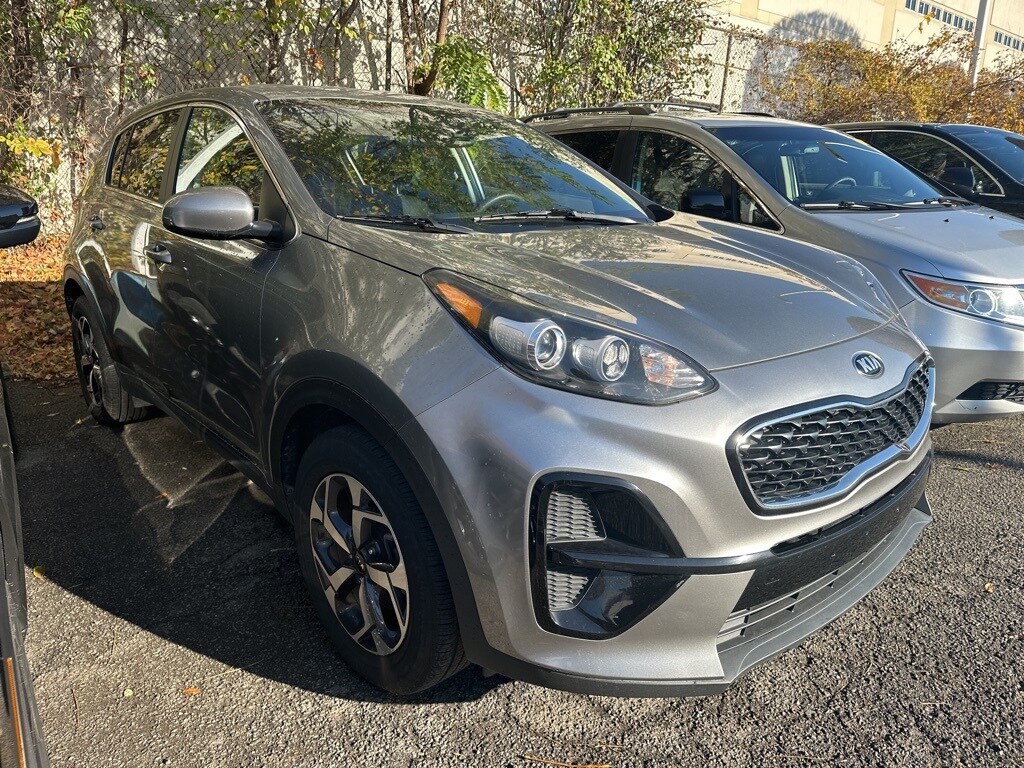 2022 Kia Sportage LX photo 3