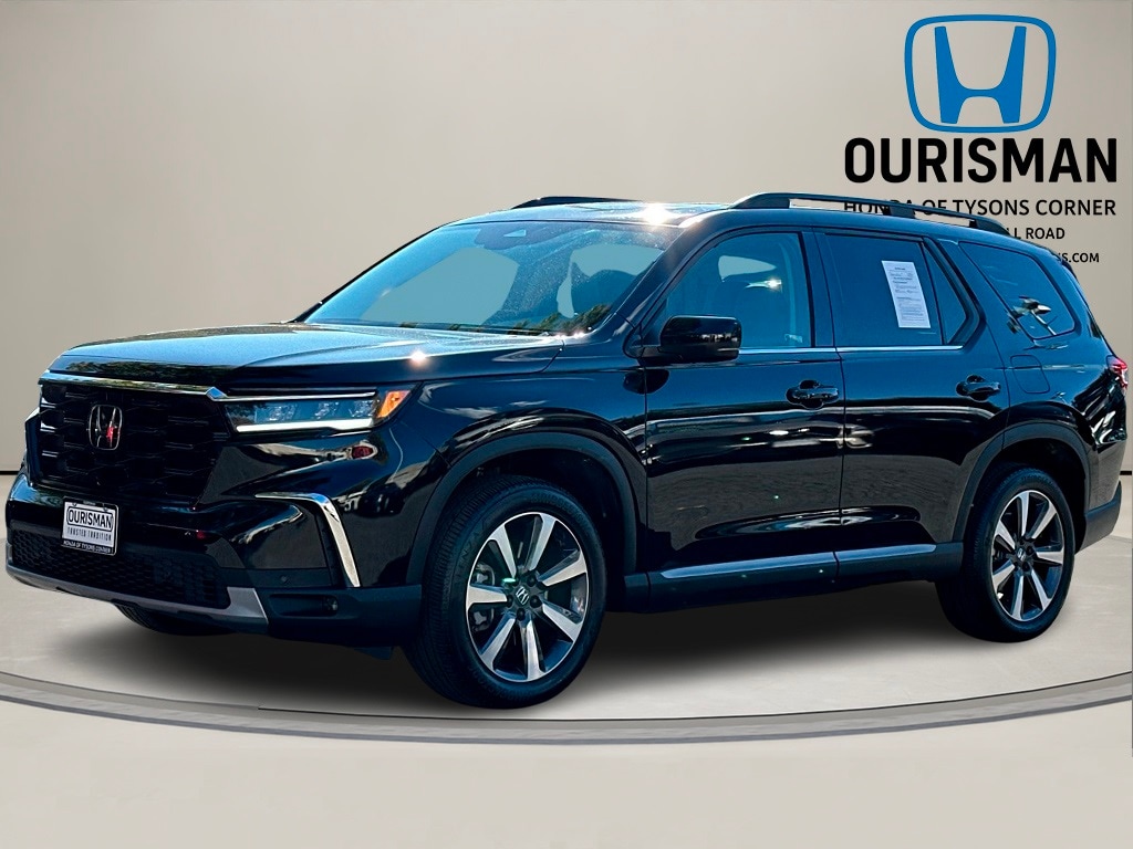 Certified 2025 Honda Pilot Touring SUV