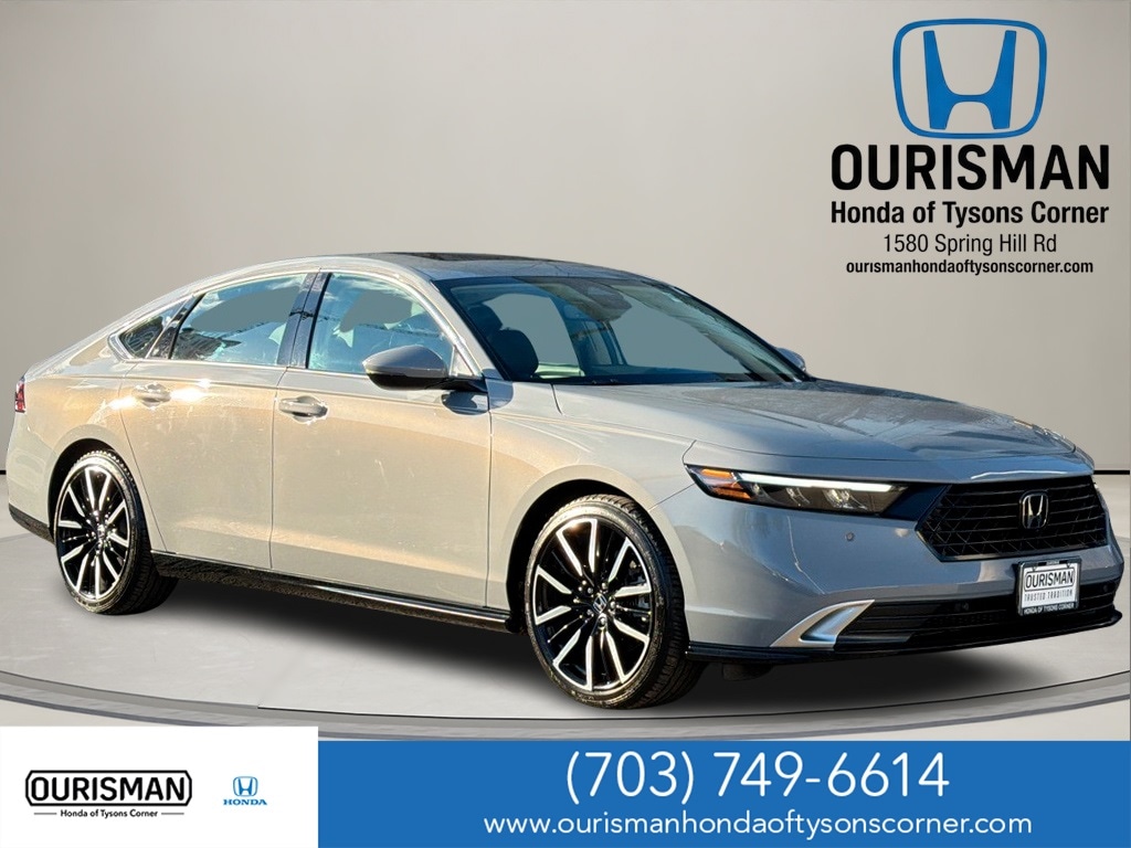 2025 Honda Accord Hybrid Touring's photo