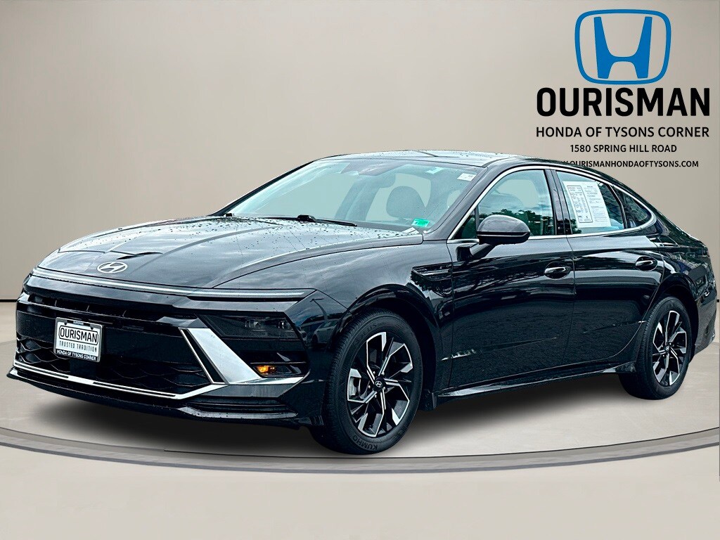 2025 Hyundai Sonata SEL photo 2
