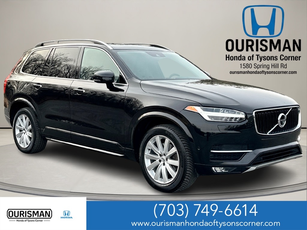 2016 Volvo XC90 Momentum's photo