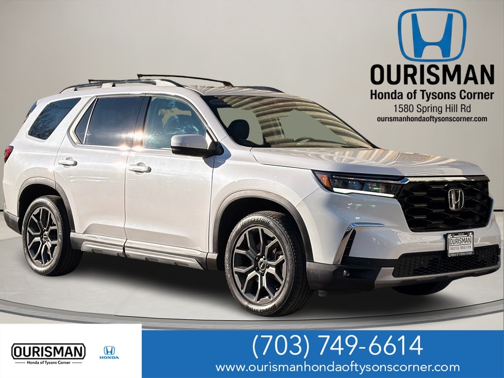 2024 Honda Pilot Touring's photo