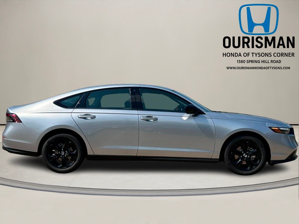 2025 Honda Accord SE photo 2