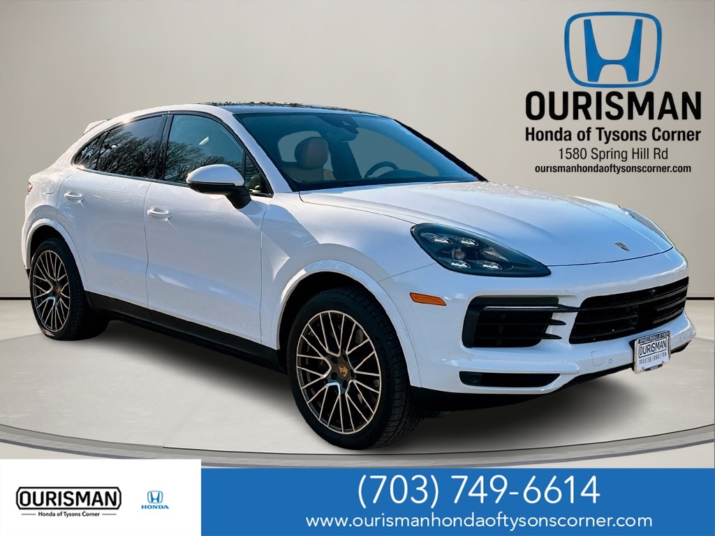 2021 Porsche Cayenne Base's photo