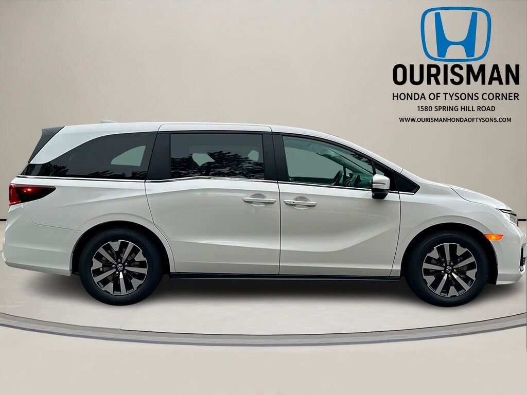 2026 Honda Odyssey EX-L photo 2