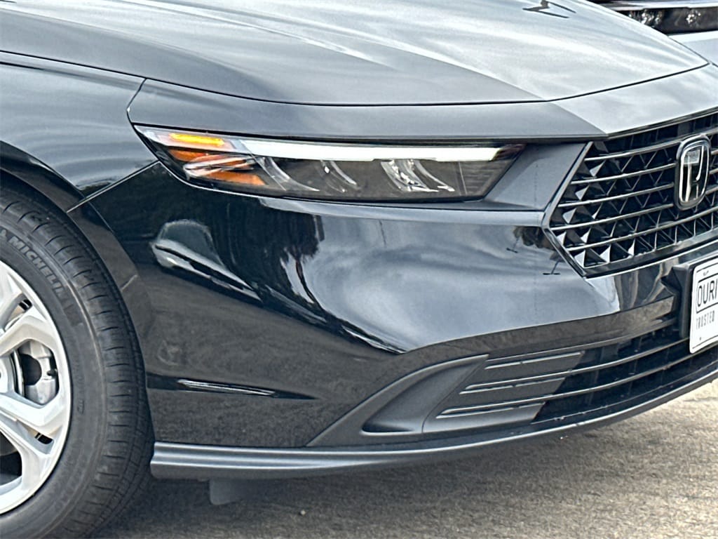 New 2025 Honda Accord LX Sedan