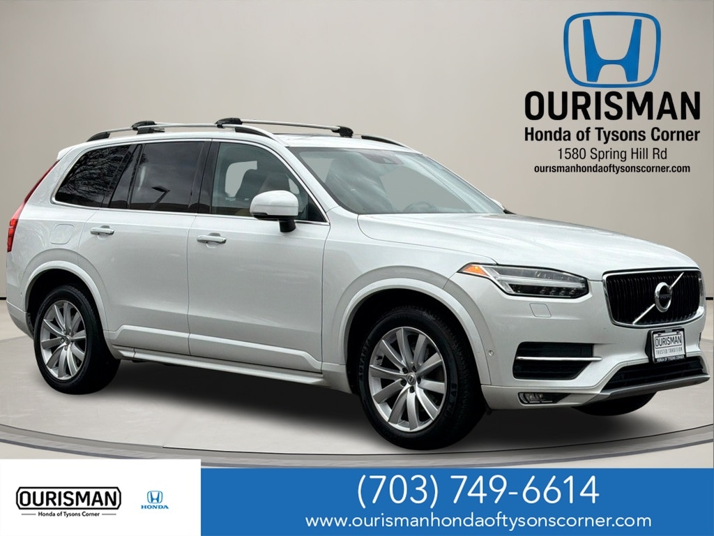 2016 Volvo XC90 Momentum's photo