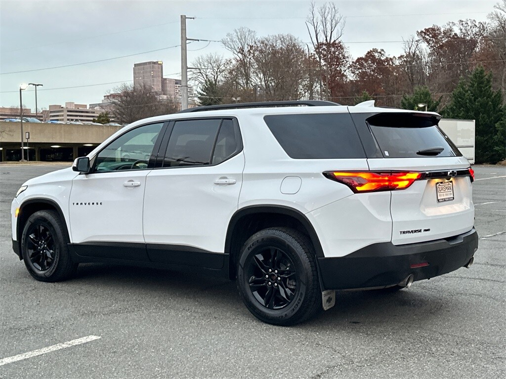2022 Chevrolet Traverse 1LT photo 4