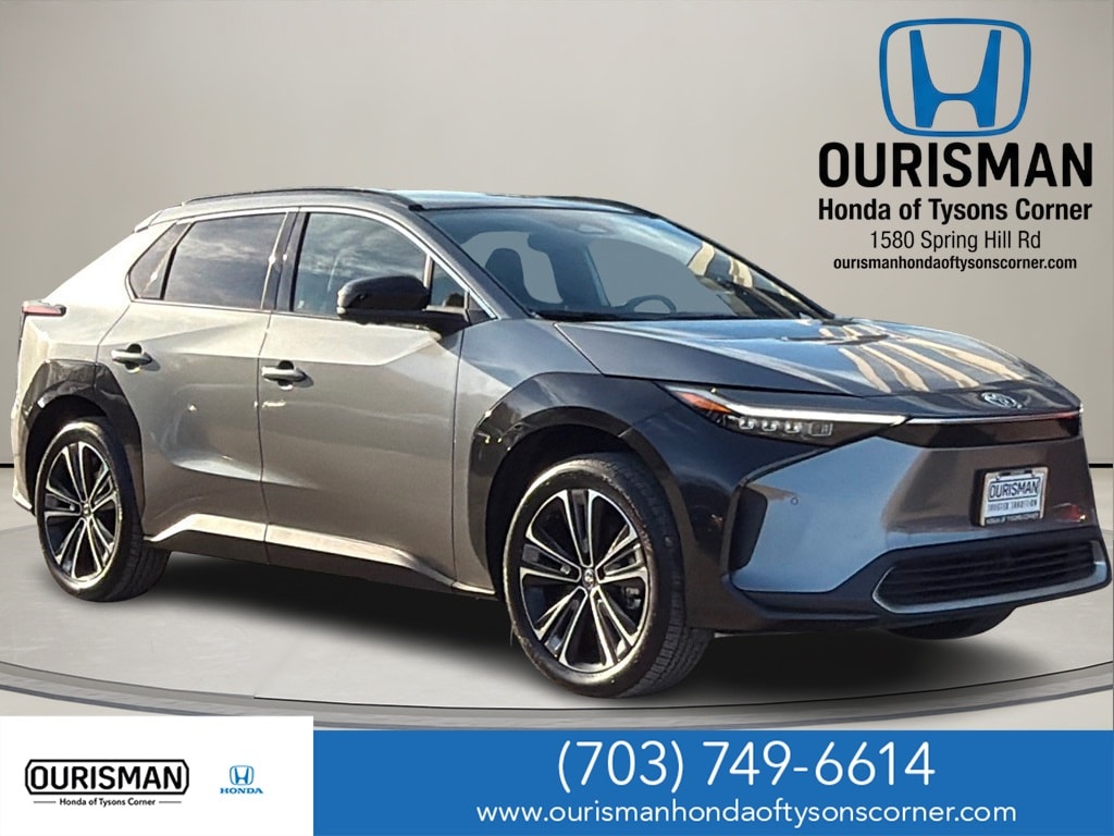 2023 Toyota bZ4X Limited's photo