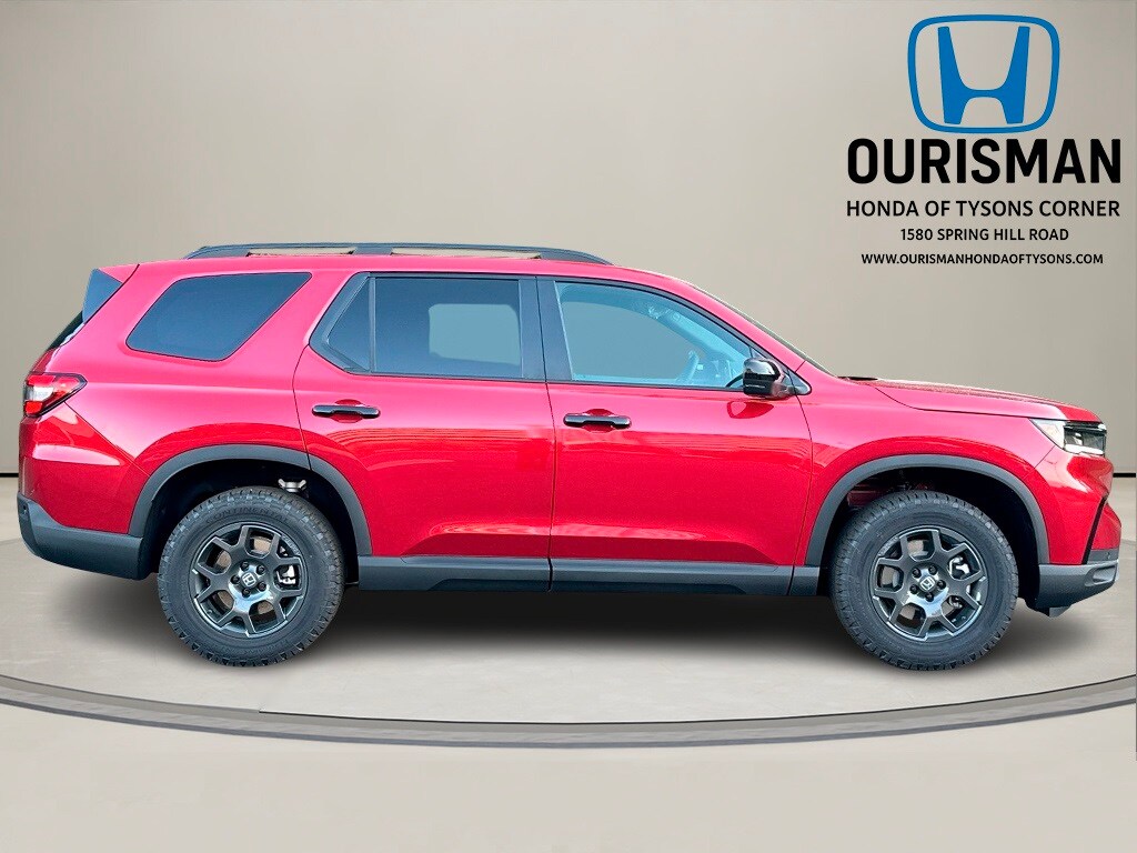 New 2025 Honda Pilot TrailSport SUV