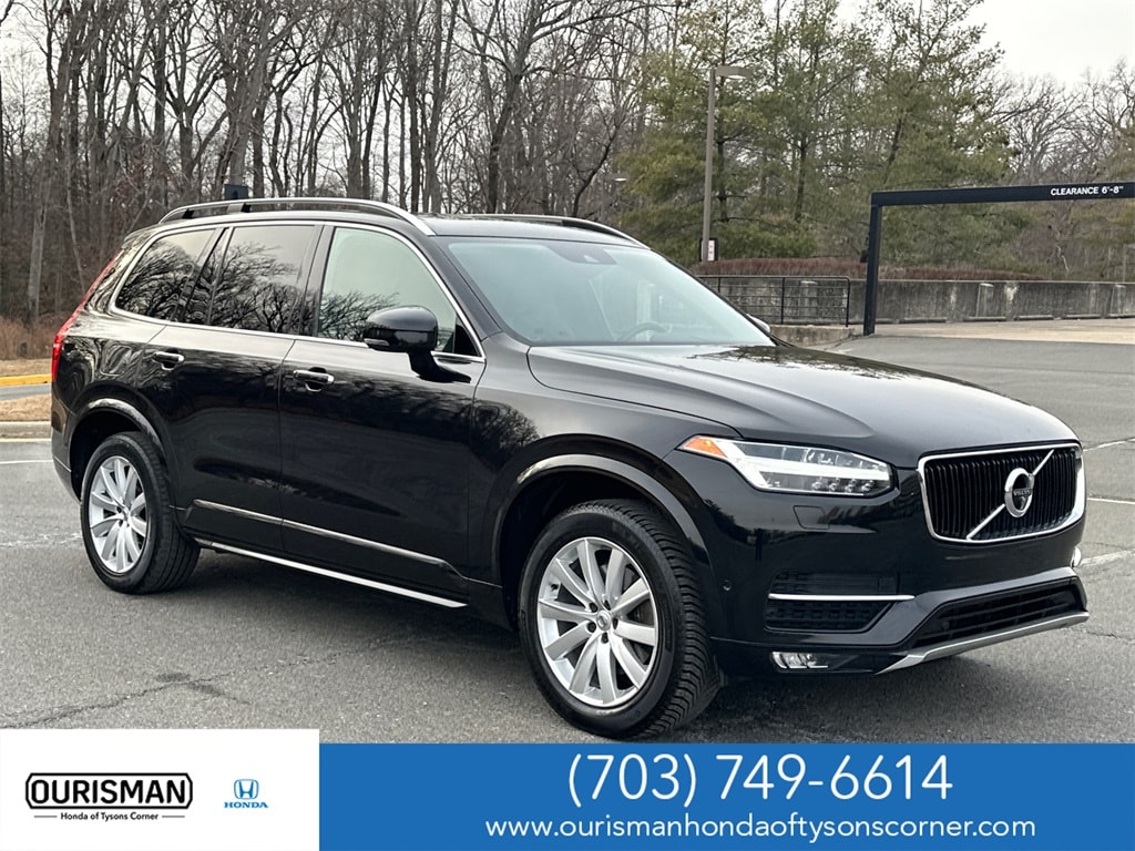 2016 Volvo XC90 Momentum's photo