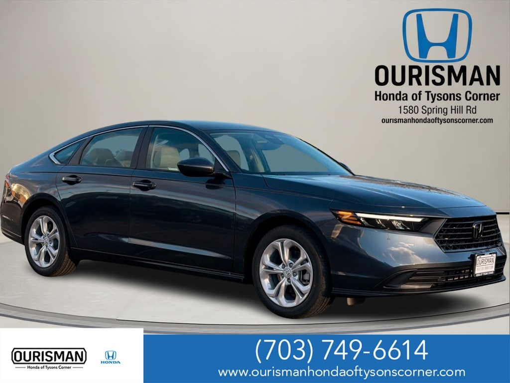 2025 Honda Accord LX's photo