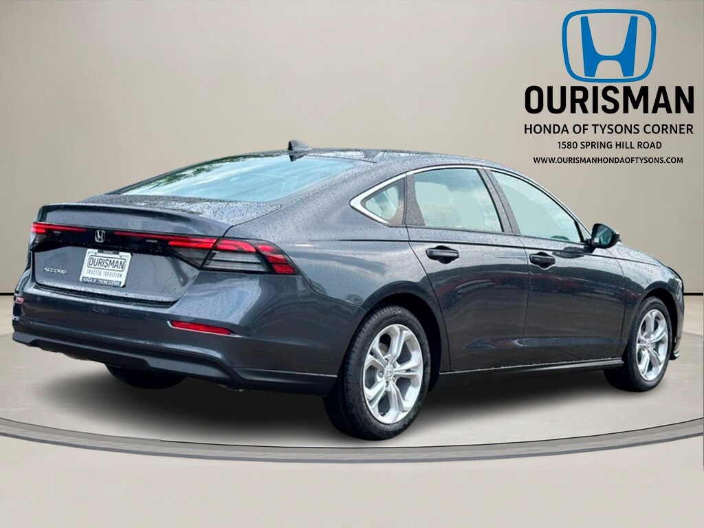 2025 Honda Accord LX photo 3