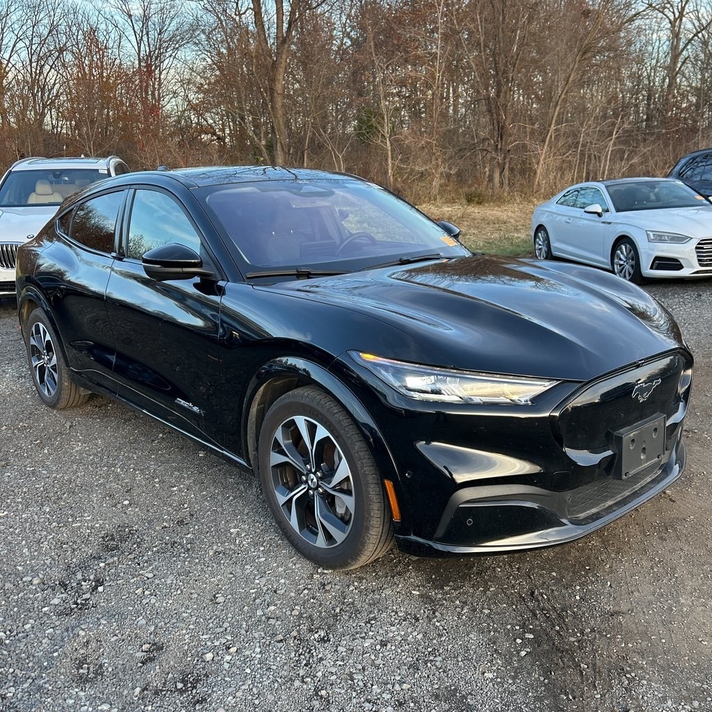 Used 2022 Ford Mustang Mach-E Premium AWD with VIN 3FMTK3SU6NMA55416 for sale in Tysons, VA