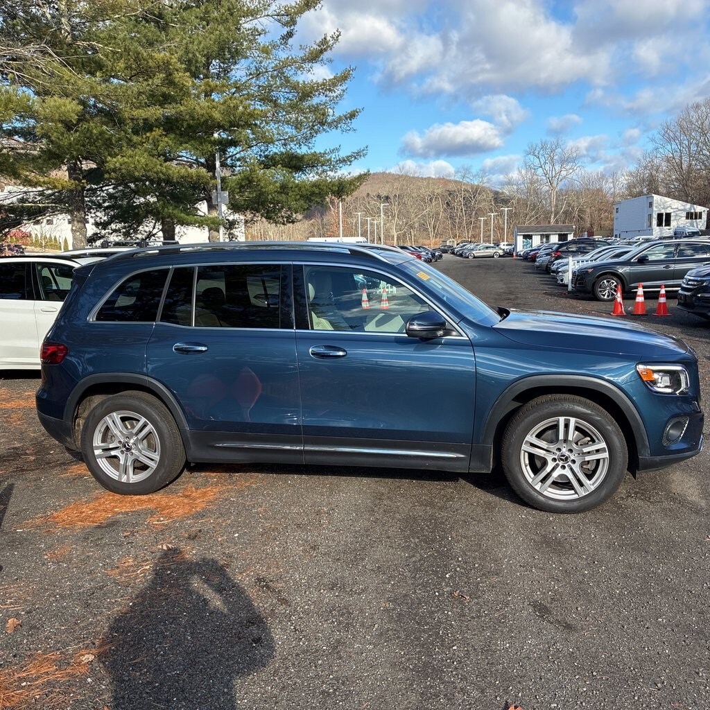 2022 Mercedes Benz GLB 250 4MATIC photo 4