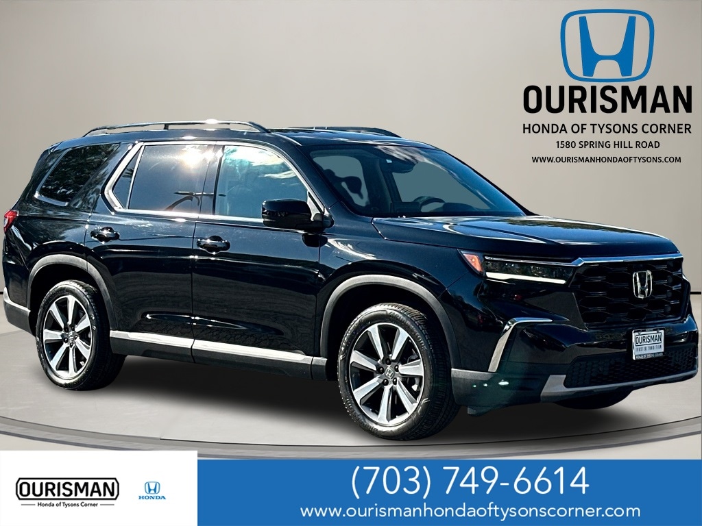 Certified 2025 Honda Pilot Touring SUV