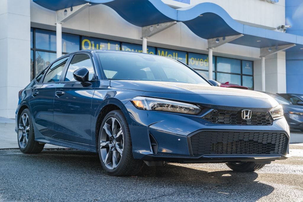 2026 Honda Civic Sport Touring's photo