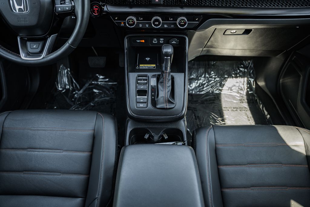 2024 Honda CR-V Sport Touring - Photo 29