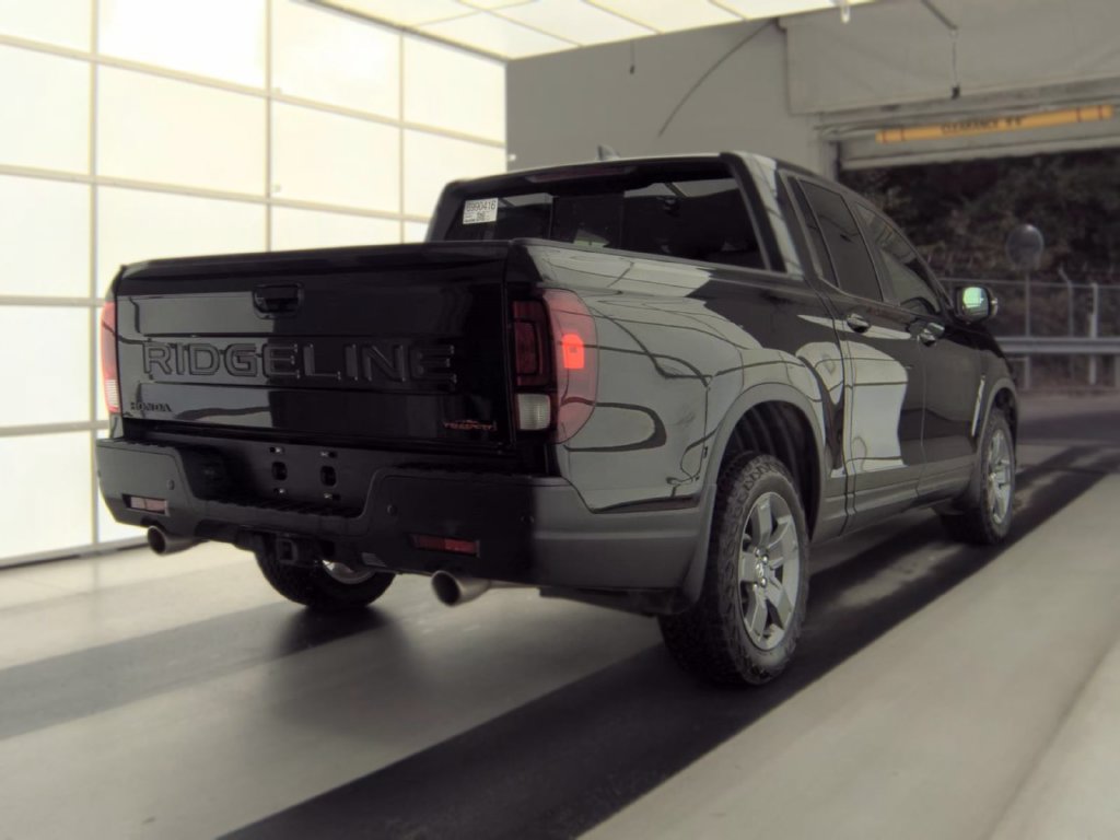 Used 2025 Honda Ridgeline TrailSport Truck