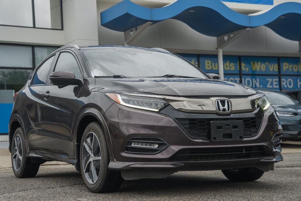 2019 Honda HR-V Touring AWD's photo