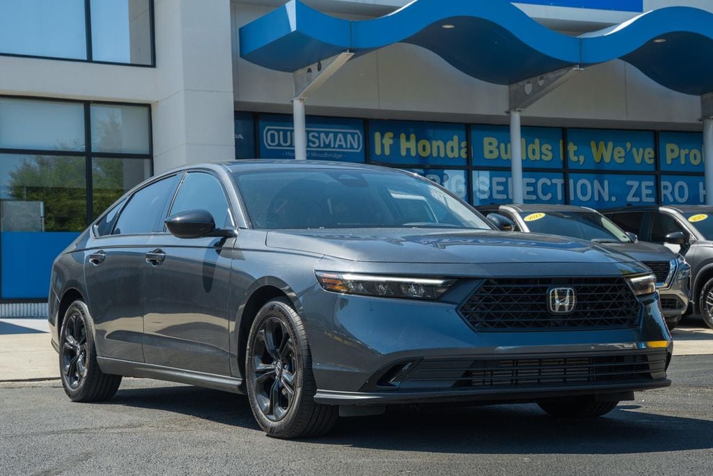 2025 Honda Accord 1.5T SE CVT's photo