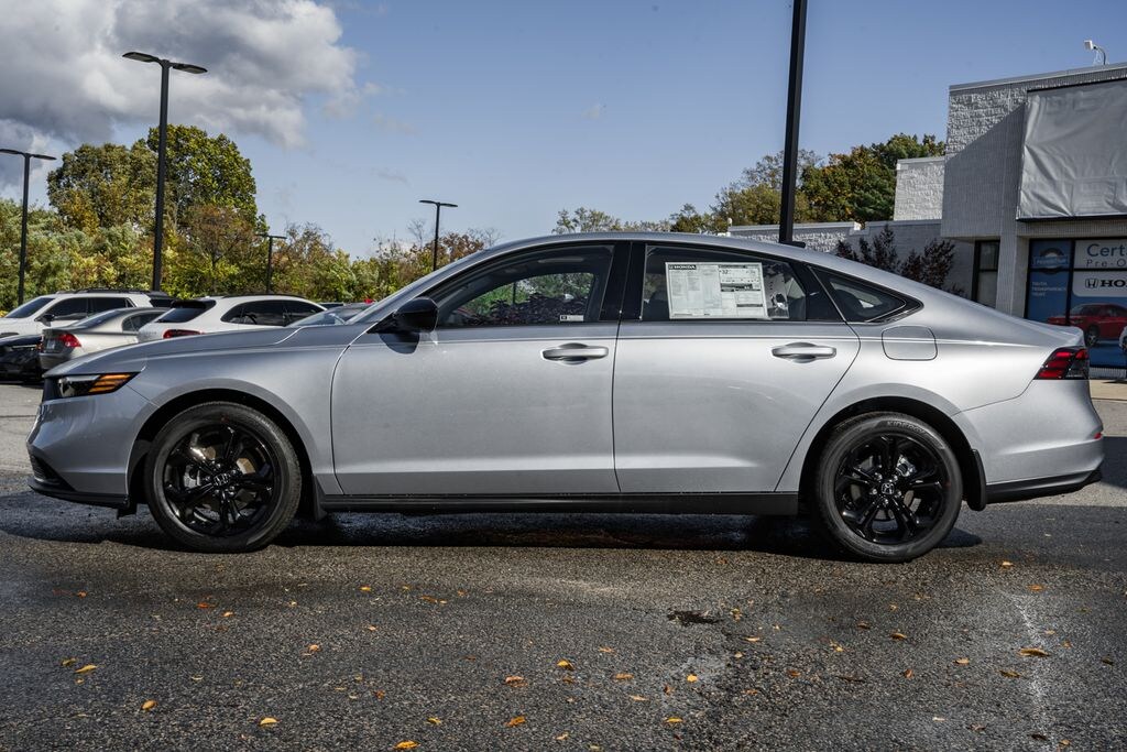 New 2025 Honda Accord SE Sedan