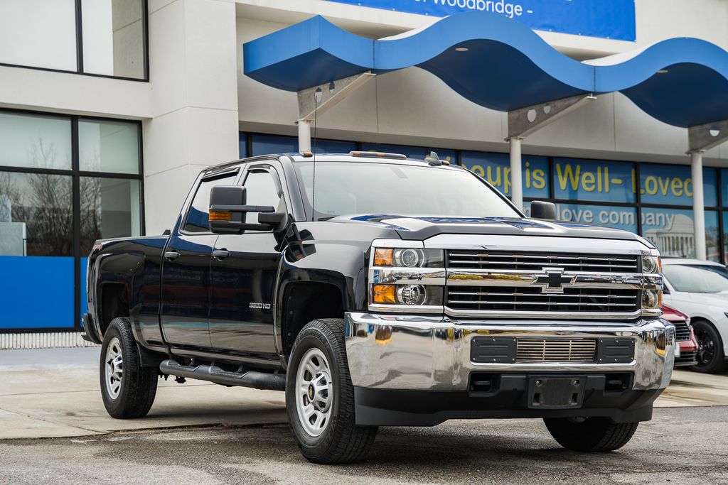 2017 Chevrolet Silverado 3500HD Work Truck's photo