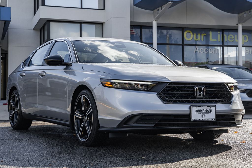 2025 Honda Accord Hybrid Sport's photo