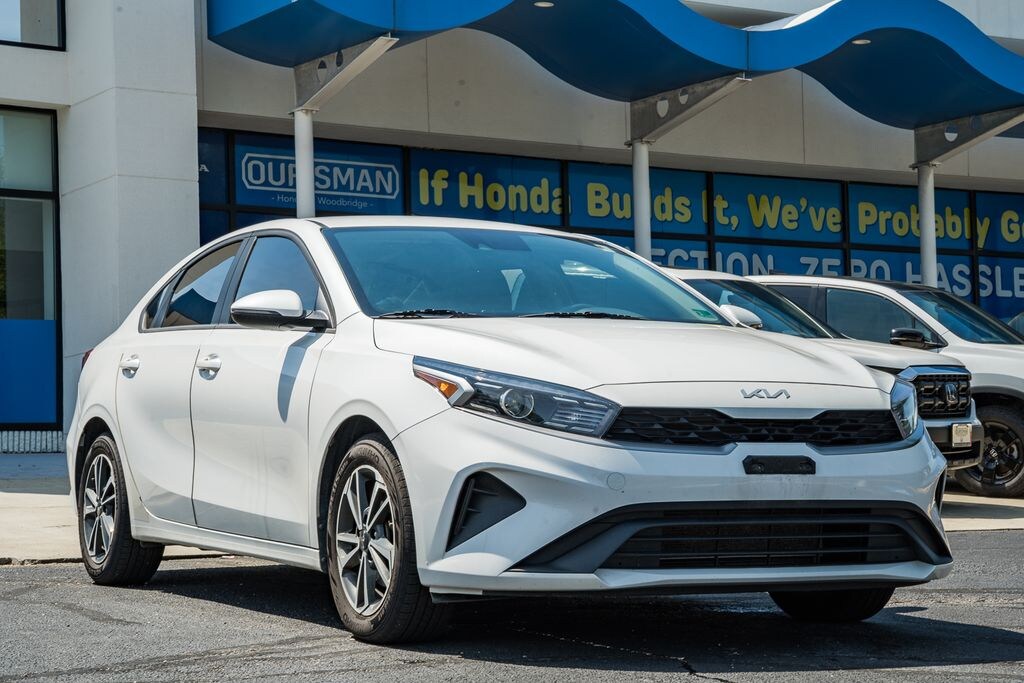 Used 2023 Kia Forte LXS Sedan