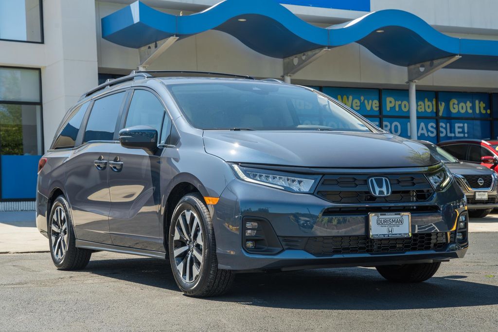 2026 Honda Odyssey EX-L's photo