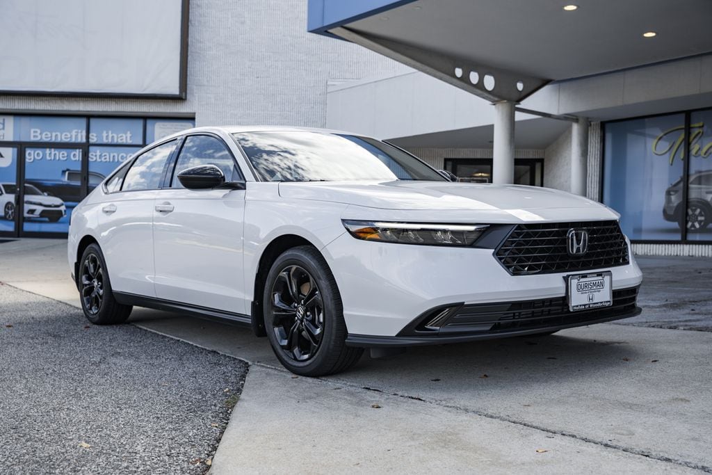 2025 Honda Accord SE's photo