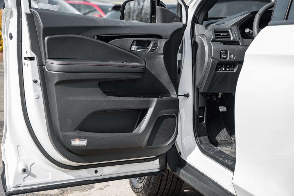 2026 Honda Ridgeline Black Edition - Photo 40