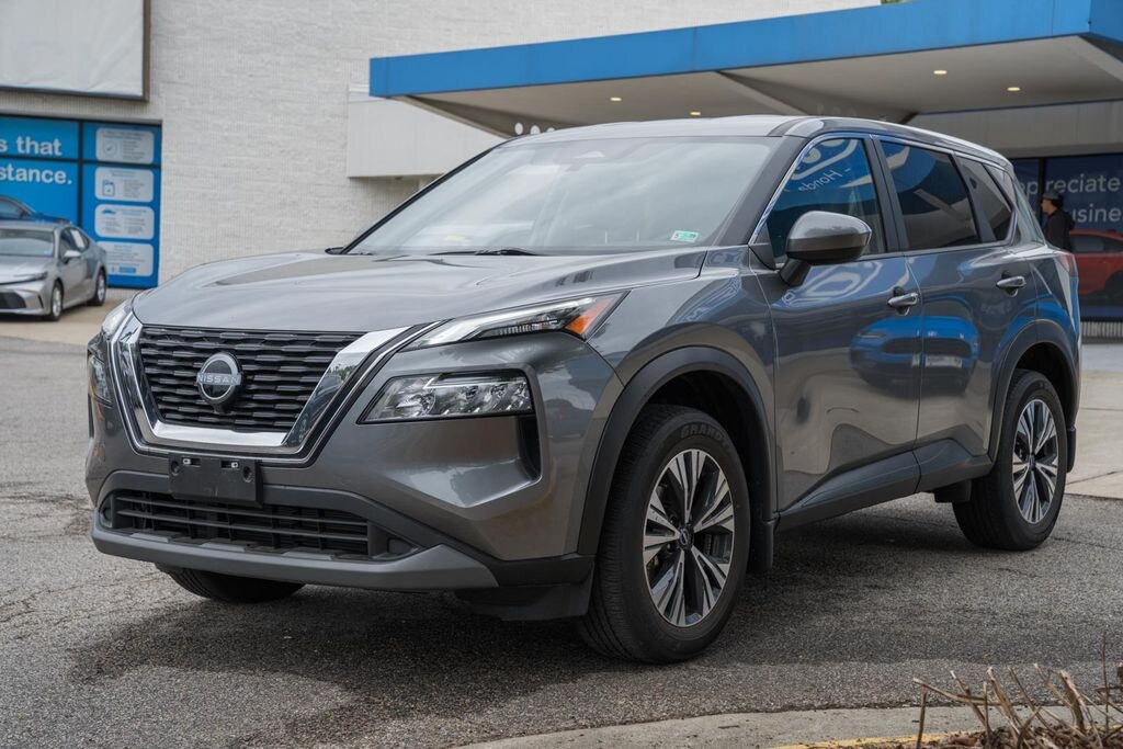 Used 2023 Nissan Rogue SV SUV