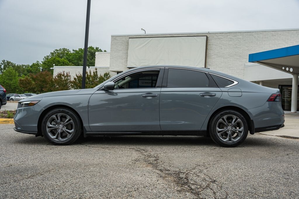Used 2023 Honda Accord Hybrid EX-L Sedan