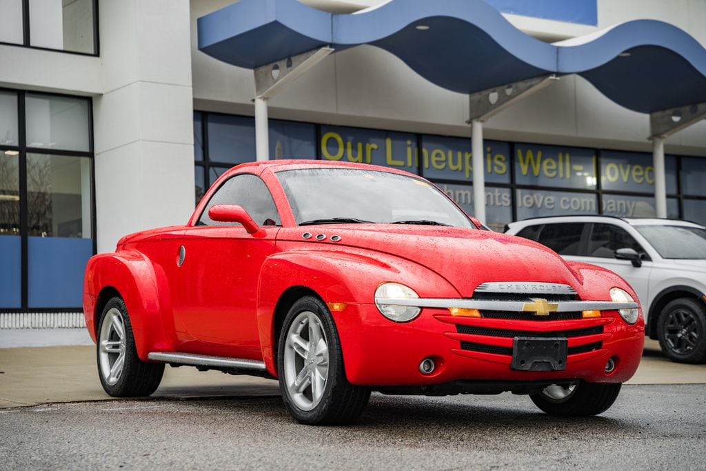 2003 Chevrolet SSR LS's photo