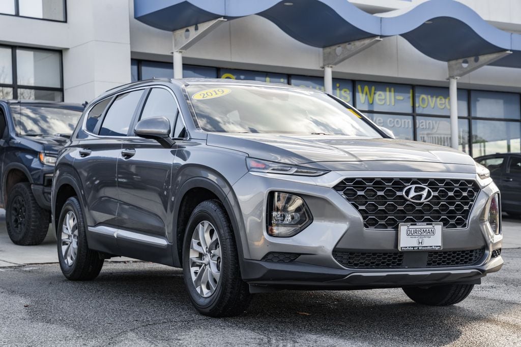 2019 Hyundai Santa Fe SE