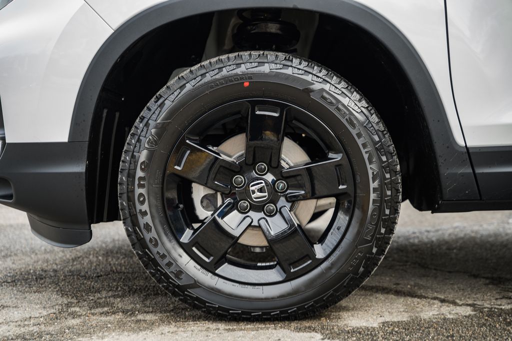 2026 Honda Ridgeline Black Edition - Photo 16