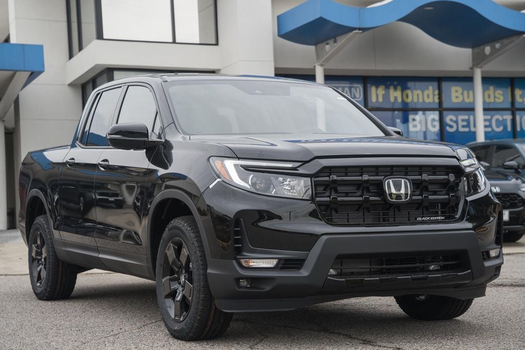 2026 Honda Ridgeline Black Edition's photo