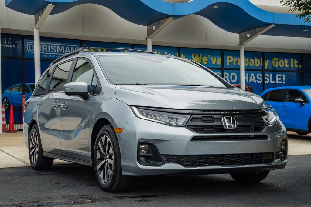 2026 Honda Odyssey EX-L's photo