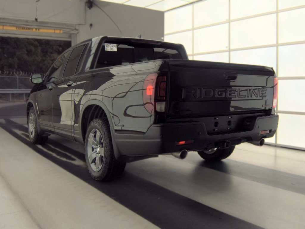 Used 2025 Honda Ridgeline TrailSport Truck