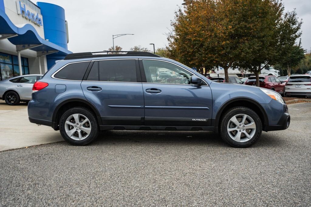 Used 2014 Subaru Outback 3.6R SUV
